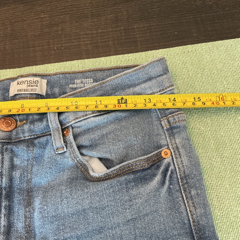 Kensie Tessa High Rise Bootcut Jeans Light Wash Size 8/29 - Picture 7 of 10